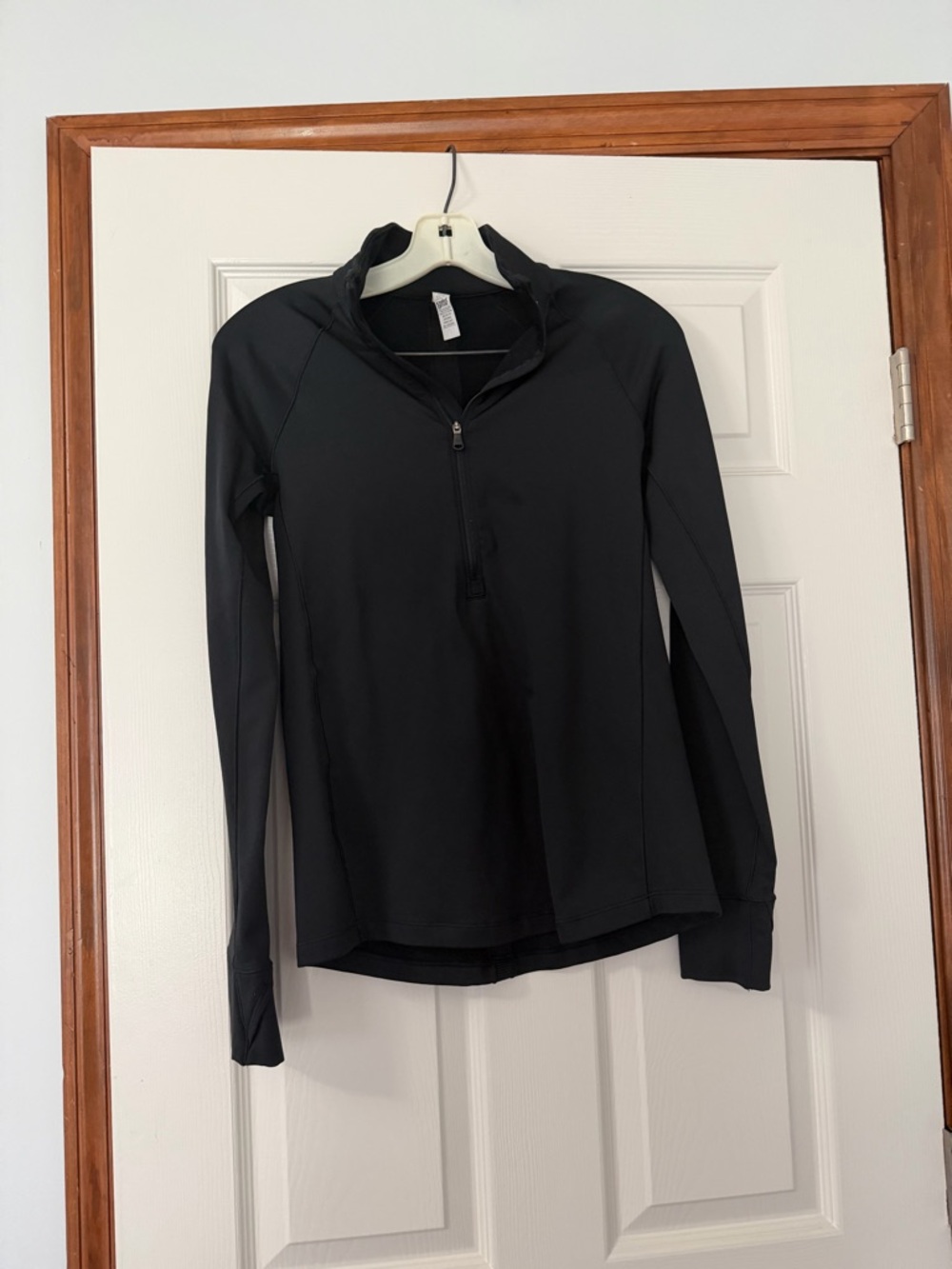Under Armour black Quarter-Zip Athletic Pullover- size small
